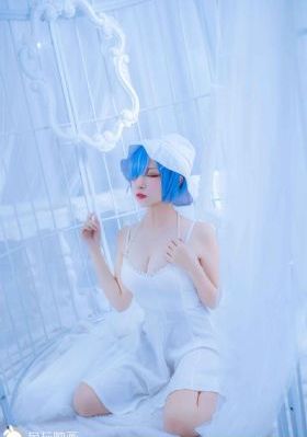 国产精品欧美AV三区国产毛片_720高清完整版播放